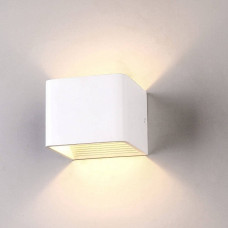 Настенный светодиодный светильник Elektrostandard Coneto Led белый MRL Led 1060 4690389121678 Настенный светодиодный светильник Elektrostandard Coneto Led белый MRL Led 1060 4690389121678